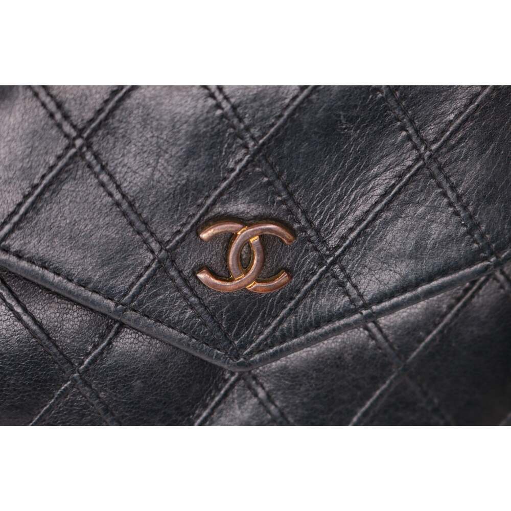 Vintage CHANEL Black Lambskin Quilted Trifold Coin Wallet Gold CC Logo Icon Auth - Picture 2 of 16